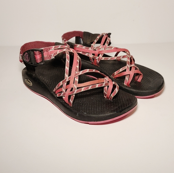 Chaco Shoes - CHACOS Pink and Black Scrappy Sandals